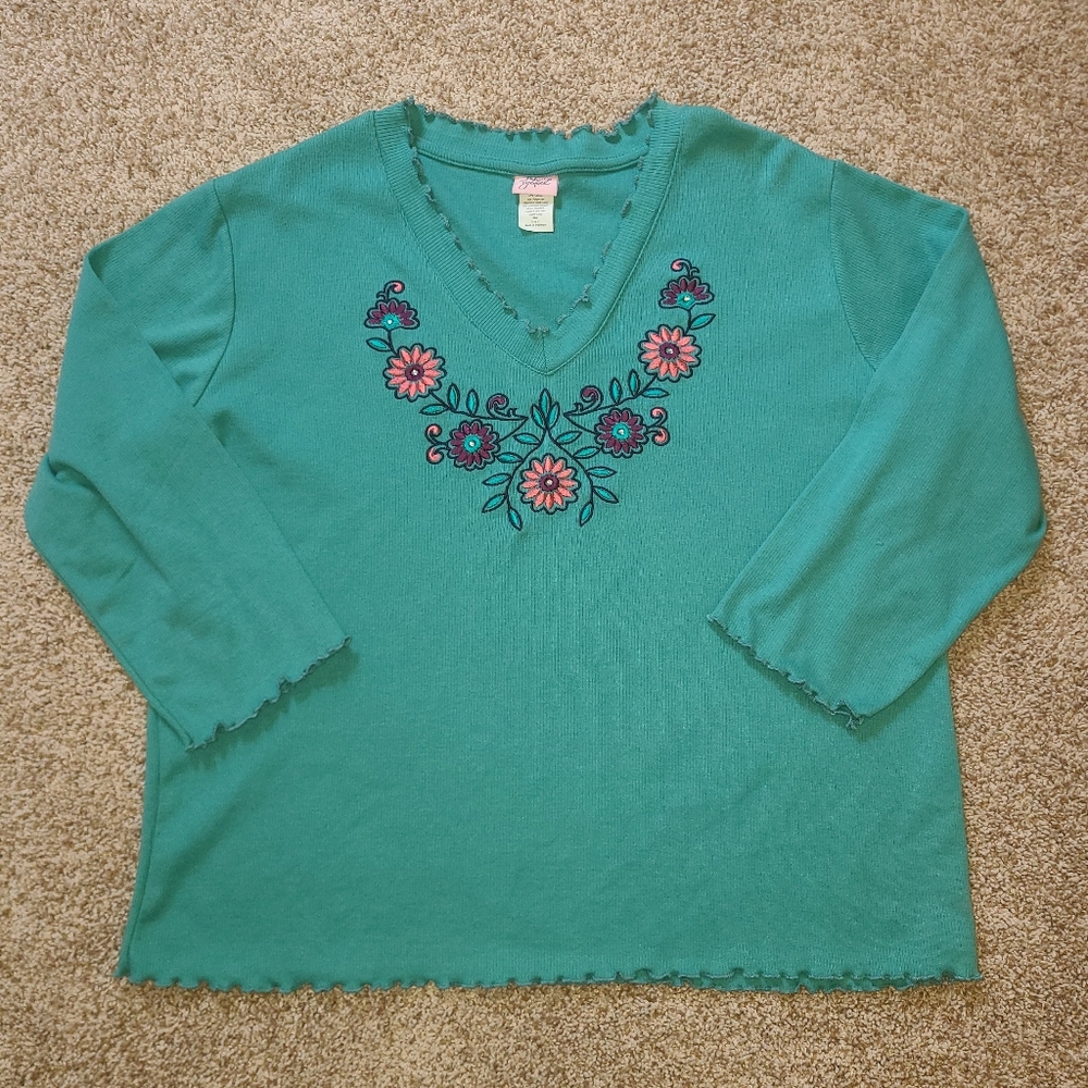 Y2K Vintage Embroidered Floral Ribbed Tee